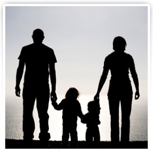 family_holding_hands-silhouette